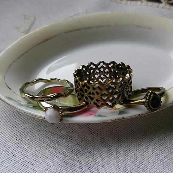 ♦ 3 for $15 Boho Ring Bundle - Picture 5 of 7